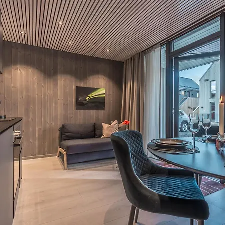 Lägenhet New And Modern In Henningsvær